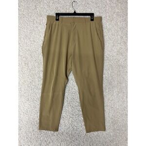 Fabletics The Only Pant Pants Mens 33x30 Performance Athletic Golf Travel Preppy
